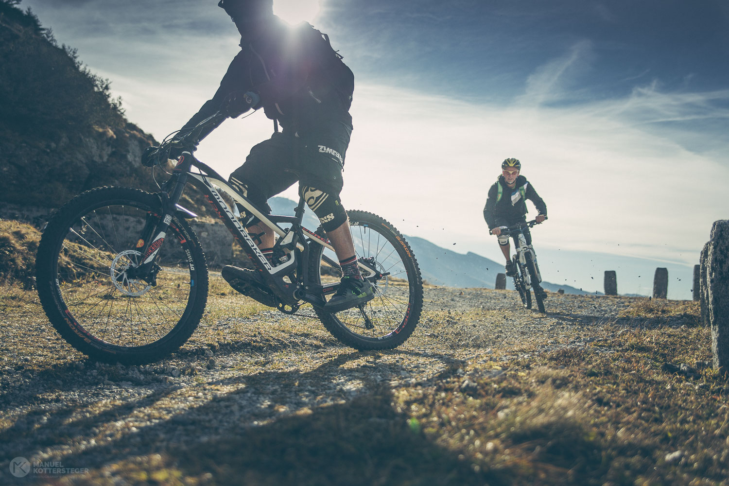 Ratschings bietet Radfahrern und Mountainbikern abwechslungsreiche Strecken durch atemberaubende Berglandschaften.<br><br><a class="elementor-button elementor-button-link elementor-size-sm" href="https://www.ratschings.info/de/aktiv-in-der-natur/biken.html" target="_blank" rel="nofollow"><span class="elementor-button-content-wrapper"><span class="elementor-button-text">Mehr erfahren</span></span></a>